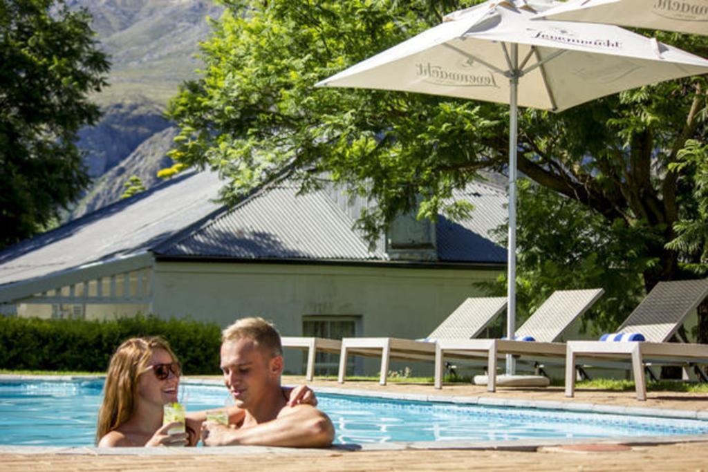 Гостевой дом Swartberg Country Manor Matjiesrivier  Экстерьер фото